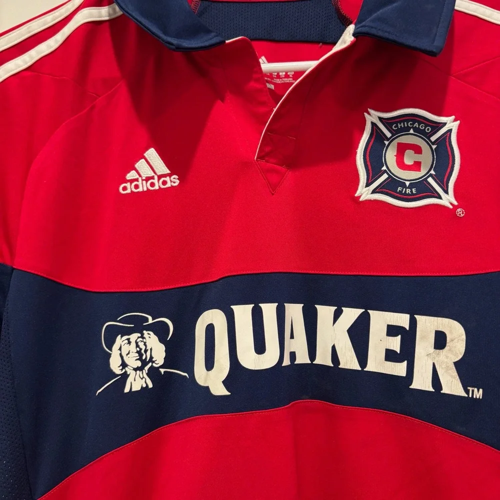 Vintage Adidas Chicago Fire MLS Soccer Jersey Red Navy Quaker Kids XL‎ 15-16Y